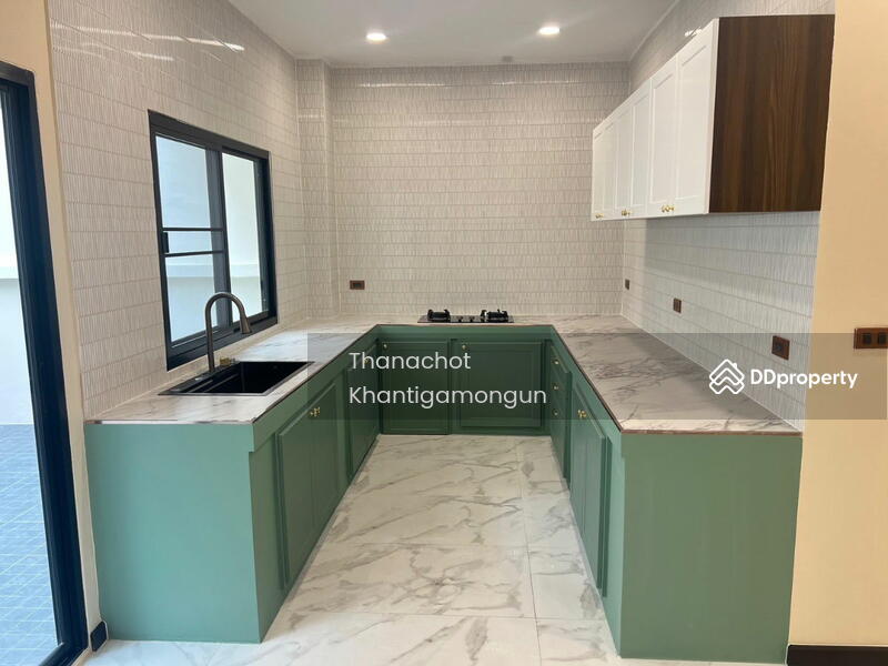 ขาย - Waratorn Ville : หมู่บ้านวราธรวิลล์, กรุงเทพ