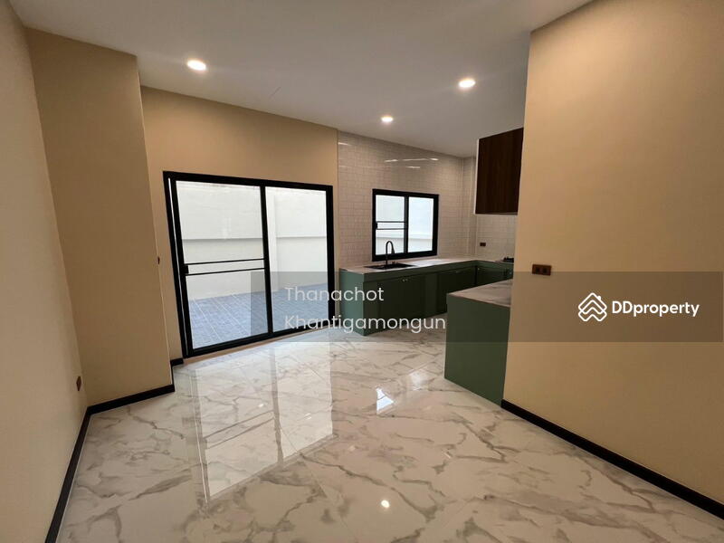 ขาย - Waratorn Ville : หมู่บ้านวราธรวิลล์, กรุงเทพ