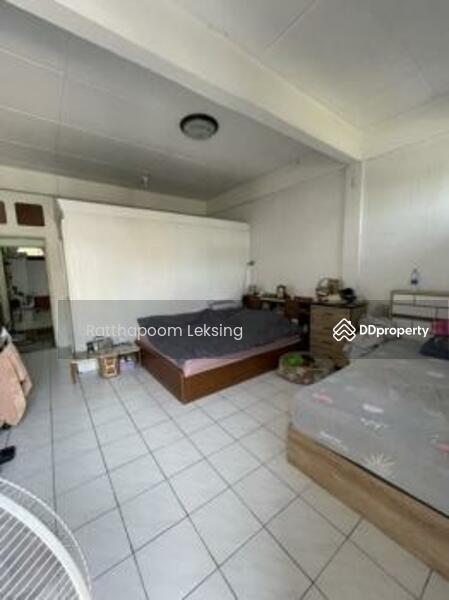 For Sale - 8-Bedroom Townhouse, Bangkok