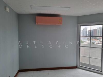 ขาย - D.S. Tower 2 Sukhumvit 39 : ดี.เอส. ทาวเวอร์ 2 สุขุมวิท 39, กรุงเทพ