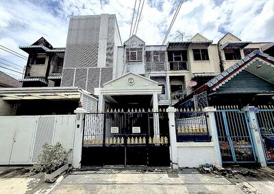 ขาย - หมู่บ้านถาวรวิลล่า1, กรุงเทพ