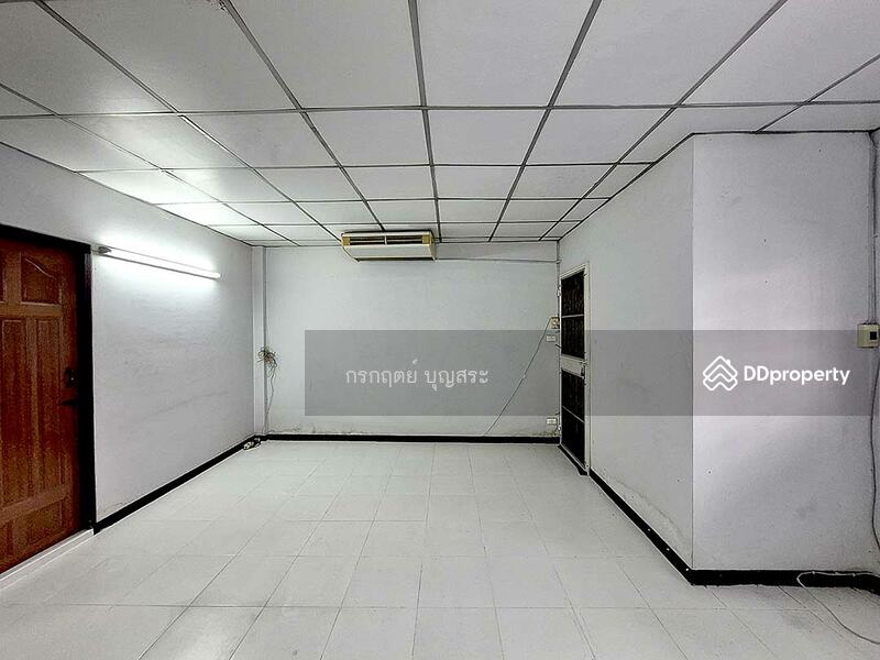 ขาย - หมู่บ้านถาวรวิลล่า1, กรุงเทพ