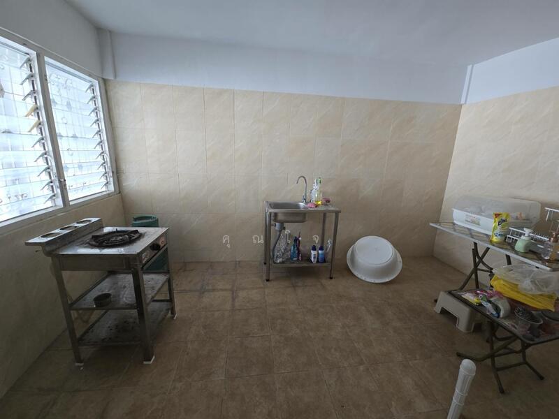 Rare item! บ้านเดี่ยว 2 ชั้น พัฒนาการ61 พื้นไม้สักแท้ Renovate ใหม่ทั้งหลังพร้อมที่จอดรถ 5คัน, Bangkok, พัฒนาการ 61 ซอย 15, Prawet, Prawet, Bangkok, 5 Bedrooms, 338 sqm, Single Detached House For Sale, by คุณโจ, 60100181 - DDproperty.com