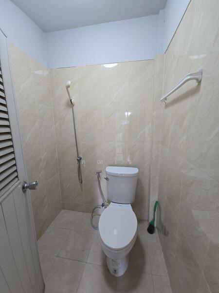 Rare item! บ้านเดี่ยว 2 ชั้น พัฒนาการ61 พื้นไม้สักแท้ Renovate ใหม่ทั้งหลังพร้อมที่จอดรถ 5คัน, Bangkok, พัฒนาการ 61 ซอย 15, Prawet, Prawet, Bangkok, 5 Bedrooms, 338 sqm, Single Detached House For Sale, by คุณโจ, 60100181 - DDproperty.com