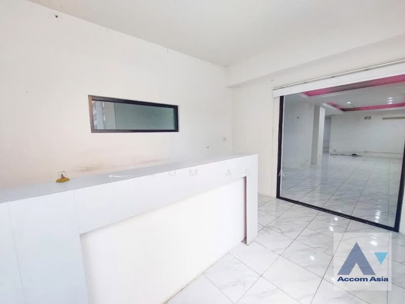 4 Bedrooms House for Rent in Sukhumvit, Bangkok near BTS Ekkamai (90343), Bangkok, Khlong Tan Nua, Watthana, Bangkok, 4 Bedrooms, 280 sqm, Single Detached House For Rent, by Accom Asia, 60100252 - DDproperty.com