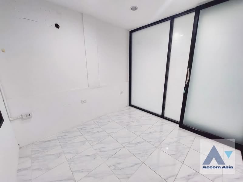 4 Bedrooms House for Rent in Sukhumvit, Bangkok near BTS Ekkamai (90343), Bangkok, Khlong Tan Nua, Watthana, Bangkok, 4 Bedrooms, 280 sqm, Single Detached House For Rent, by Accom Asia, 60100252 - DDproperty.com