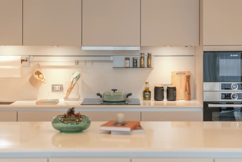 The Residences at Sindhorn Kempinski, Bangkok, 88 Soi Tonson Sarasin Road, Lumphini, Pathum Wan, Bangkok, 2 Bedrooms, 157 sqm, Condo For Rent, by Shinyu Real Estate, 60100290 - DDproperty.com