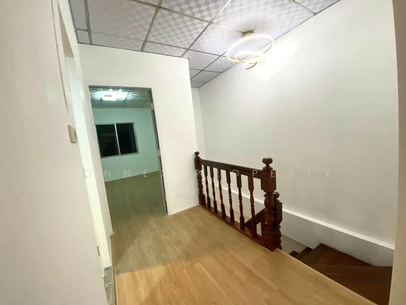 Phong Sirichai 1 : พงษ์ศิริชัย 1, สมุทรสาคร, อ้อมน้อย, กระทุ่มแบน, สมุทรสาคร, 140 ตร.ม., ทาวน์เฮ้าส์ ขาย, โดย Connex Property, 60100318 - DDproperty.com