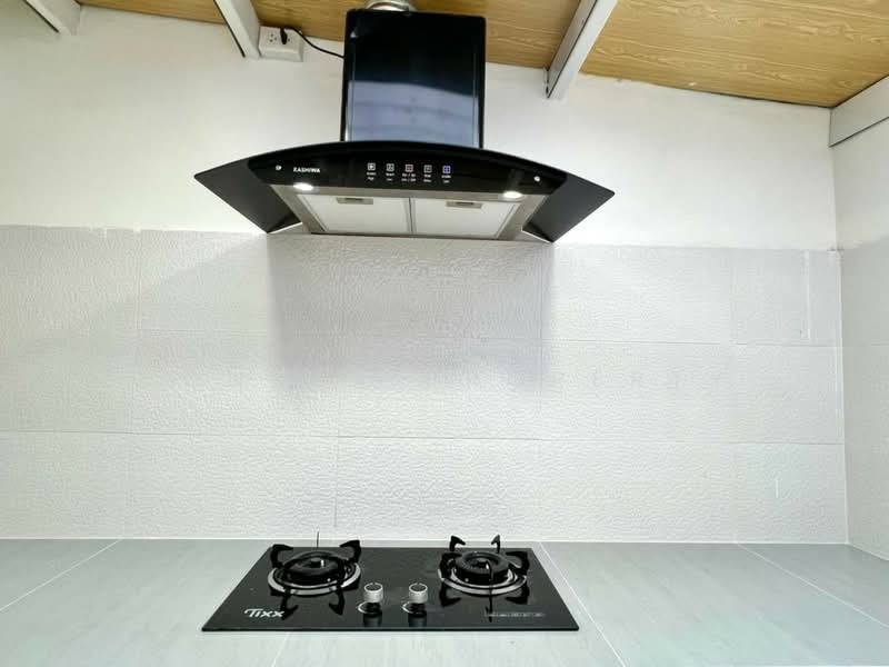 Phong Sirichai 1, Samut Sakhon, Om Noi, Krathum Baen, Samut Sakhon, 4 Bedrooms, 140 sqm, Townhouse For Sale, by Connex Property, 60100318 - DDproperty.com