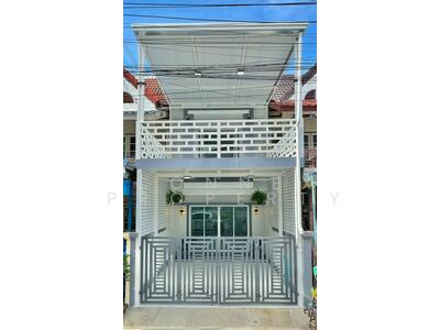 ขาย - Jitnarong Garden House : จิตรณรงค์ การ์เด้นเฮ้าส์, นนทบุรี