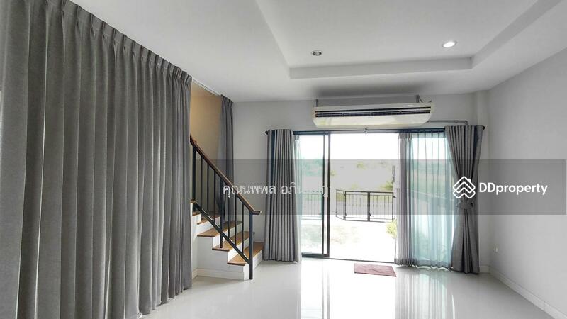 For Rent - For rent, a 3-storey townhome, 252 sq.m., The Chance Baromaratchonni-Sai 5, near Central Salaya, Nakhon Pathom