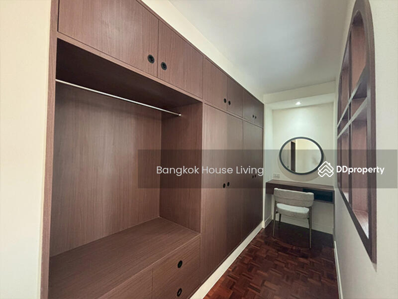For Rent - AA Court, Bangkok