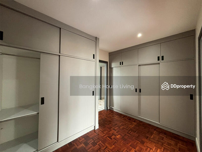 For Rent - AA Court, Bangkok