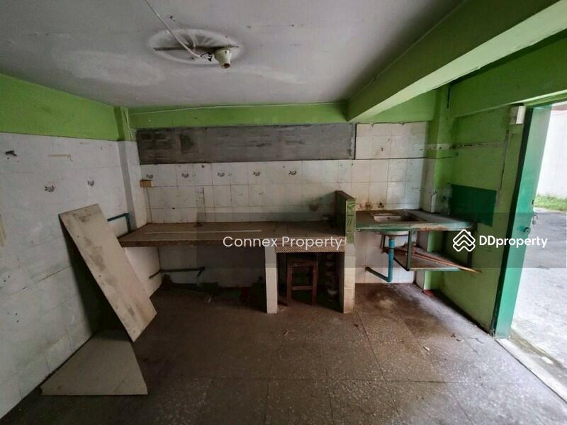 ขาย - อาคารพาณิชย์ ห้องมุม พระประแดง Commercial building, corner room, Phra Pradaeng, สมุทรปราการ