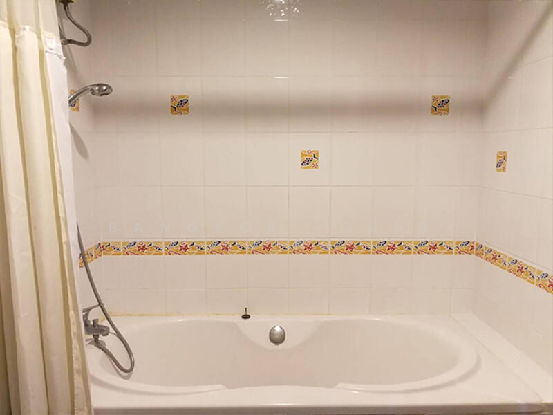 Promsak Mansion, Bangkok, สุขุมวิท 3 Sukhumvit, Khlong Tan Nua, Watthana, Bangkok, 3 Bedrooms, 200 sqm, Condo For Rent, by Bangkok House Living, 60100427 - DDproperty.com