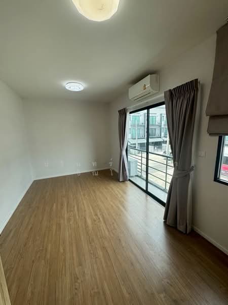 Baan Klang Muang Ratchaphruek - Rattanathibet : บ้านกลางเมือง ราชพฤกษ์ - รัตนาธิเบศร์, นนทบุรี, ซอย โยธาธิการ นนทบุรี 2023, บางรักใหญ่, บางบัวทอง, นนทบุรี, 145 ตร.ม., ทาวน์เฮ้าส์ ให้เช่า, โดย ปรินทร์ญาดา ชิณโชติ, 60100578 - DDproperty.com