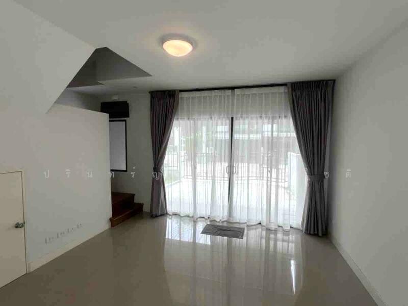 Baan Klang Muang Ratchaphruek - Rattanathibet : บ้านกลางเมือง ราชพฤกษ์ - รัตนาธิเบศร์, นนทบุรี, ซอย โยธาธิการ นนทบุรี 2023, บางรักใหญ่, บางบัวทอง, นนทบุรี, 145 ตร.ม., ทาวน์เฮ้าส์ ขาย, โดย ปรินทร์ญาดา ชิณโชติ, 60100586 - DDproperty.com
