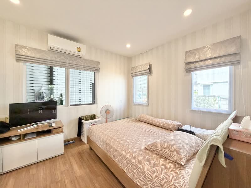 Centro Suksawat-Rama 3, Bangkok, Pracha Uthit Road 69, Bangmot, Thung Khru, Bangkok, 4 Bedrooms, 173 sqm, Single Detached House For Sale, by จิรกิตติ์ (คิม)เจริญบัณฑิตสกุล, 60100675 - DDproperty.com