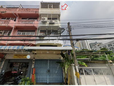 ขาย - 45091 – ขายอาคารพาณิชย์ 4.5 ชั้น ถนนกรุงธนบุรี เนื้อที่ 25 ตร.ว., กรุงเทพ