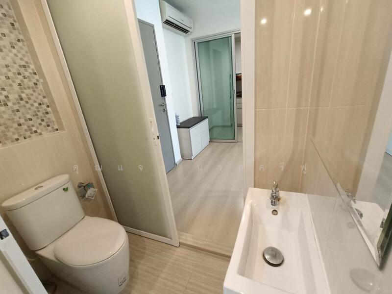 Life Ratchadapisek, Bangkok, 279 Ratchadapisaek Road, Huai Khwang, Bangkok, 2 Bedrooms, 46 sqm, Condo For Rent, by คุณแจง นวลศรีฟู, 60101133 - DDproperty.com