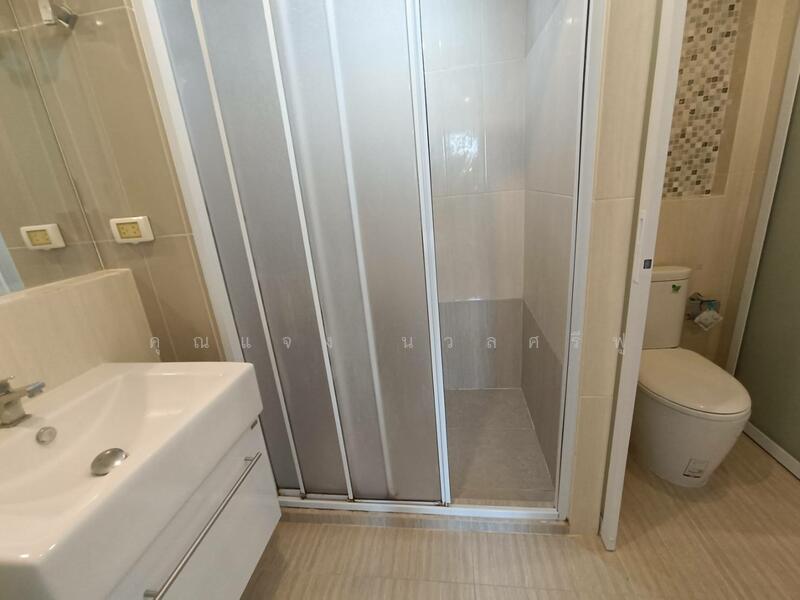 Life Ratchadapisek, Bangkok, 279 Ratchadapisaek Road, Huai Khwang, Bangkok, 2 Bedrooms, 46 sqm, Condo For Rent, by คุณแจง นวลศรีฟู, 60101133 - DDproperty.com