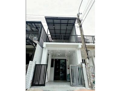 ขาย - Tawanna Village : หมู่บ้านตะวันนา, นนทบุรี