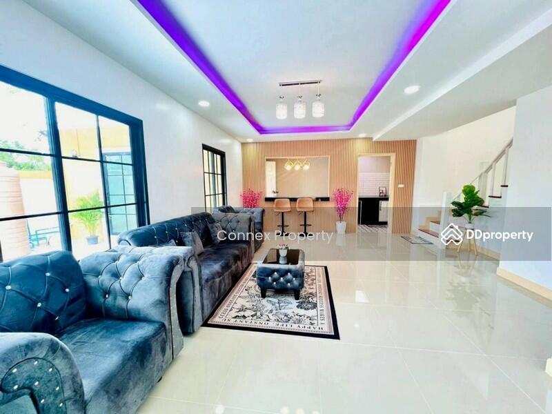 For Sale - Baan Suanpetch, Bangkok