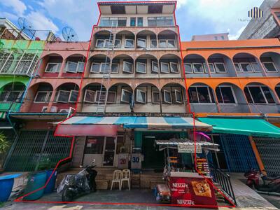 ขาย - ตึกแถวราคาสุดคุ้ม !! (ขายอาคารพาณิชย์ตึกแถว 2 คูหา ) ซ.รามคำแหง 37/1 ขนาด 31 ตร.วา ทำเลดีมาก, กรุงเทพ