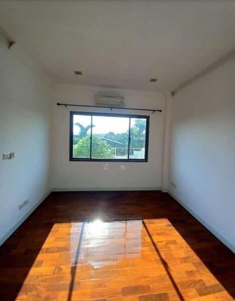 Perfect Place Ramkhamhaeng-Suvannabhumi 2, Bangkok, Ramkhamhaeng Road, Min Buri, Min Buri, Bangkok, 5 Bedrooms, 425 sqm, Single Detached House For Sale, by นัท, 60101374 - DDproperty.com