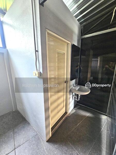 For Sale - For sale: Luxury 2-story detached house with furniture, solar cell system throughout, 4 bedrooms,, Songkhla
