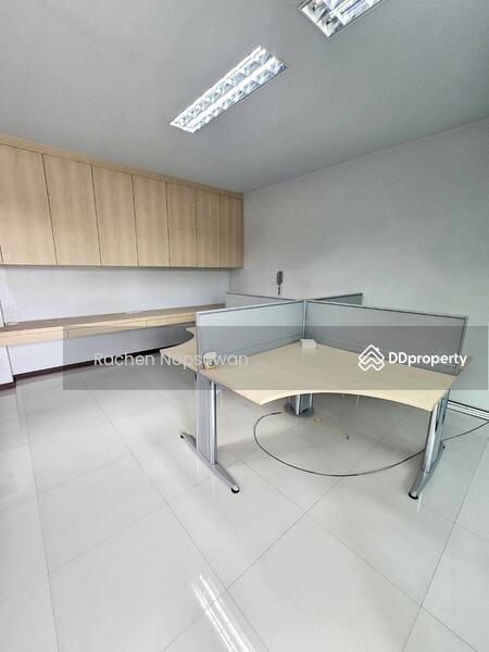 For Sale - For sale: Luxury 2-story detached house with furniture, solar cell system throughout, 4 bedrooms,, Songkhla