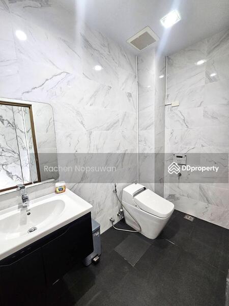 For Sale - For sale: Luxury 2-story detached house with furniture, solar cell system throughout, 4 bedrooms,, Songkhla