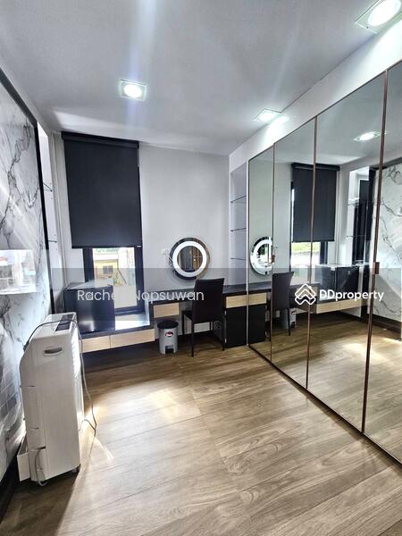 For Sale - For sale: Luxury 2-story detached house with furniture, solar cell system throughout, 4 bedrooms,, Songkhla