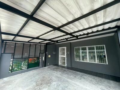 ขาย - The Connect Watcharaphon-Phoemsin : เดอะ คอนเนค วัชรพล-เพิ่มสิน, กรุงเทพ