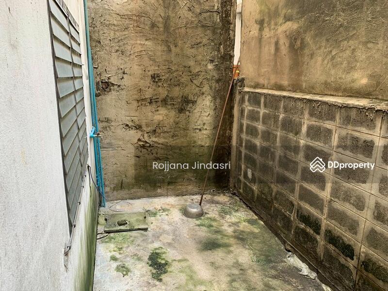 For Sale - 4-Bedroom Townhouse, Bangkok