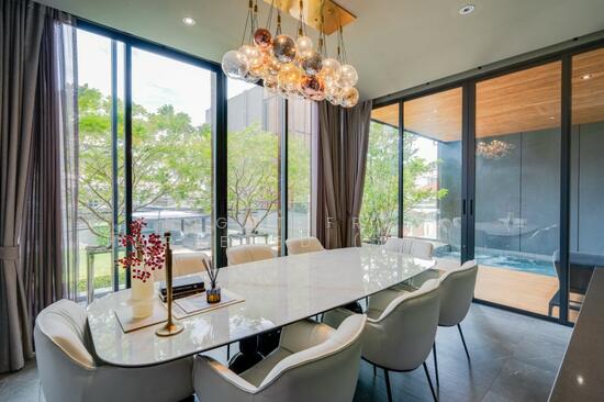 Jia Pool Residence : เจีย พูล เรสซิเดนซ์, กรุงเทพ