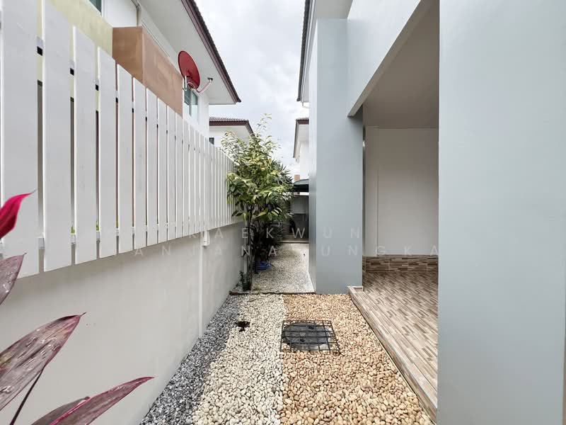 รหัสทรัพย์: HB213 ขายบ้านพร้อมอยู่ โครงการสินธานี 11 ริมกก เชียงราย, เชียงราย, ริมกก, เมืองเชียงราย, เชียงราย, 150 ตร.ม., บ้านเดี่ยว ขาย, โดย Kaekwun Kanjanapungka, 60102583 - DDproperty.com