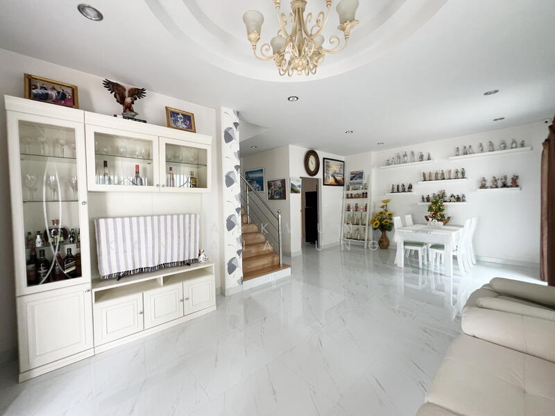 รหัสทรัพย์: HB213 ขายบ้านพร้อมอยู่ โครงการสินธานี 11 ริมกก เชียงราย, เชียงราย, ริมกก, เมืองเชียงราย, เชียงราย, 150 ตร.ม., บ้านเดี่ยว ขาย, โดย Kaekwun Kanjanapungka, 60102583 - DDproperty.com