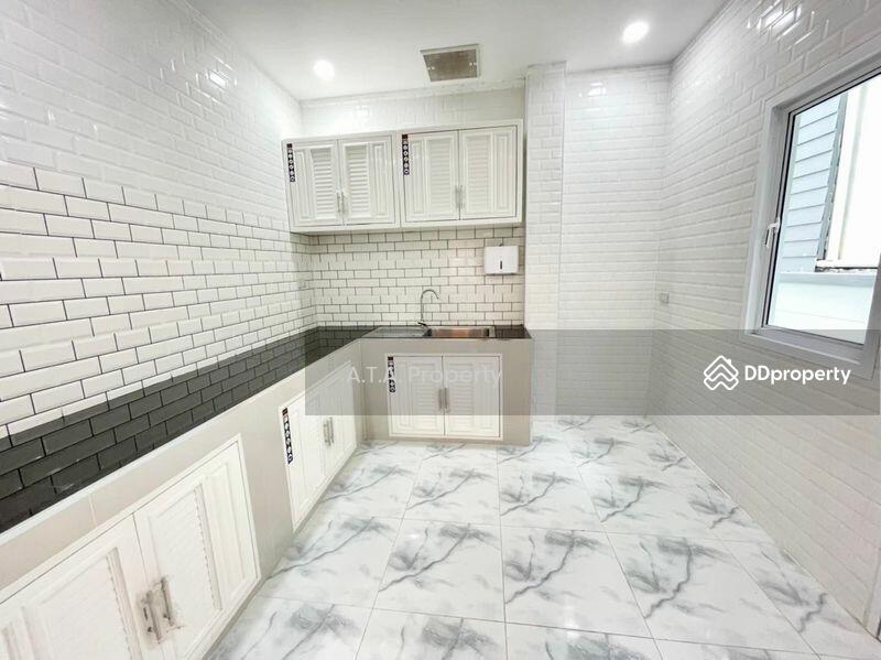 For Sale - Premwara Village, Sriracha, Chon Buri