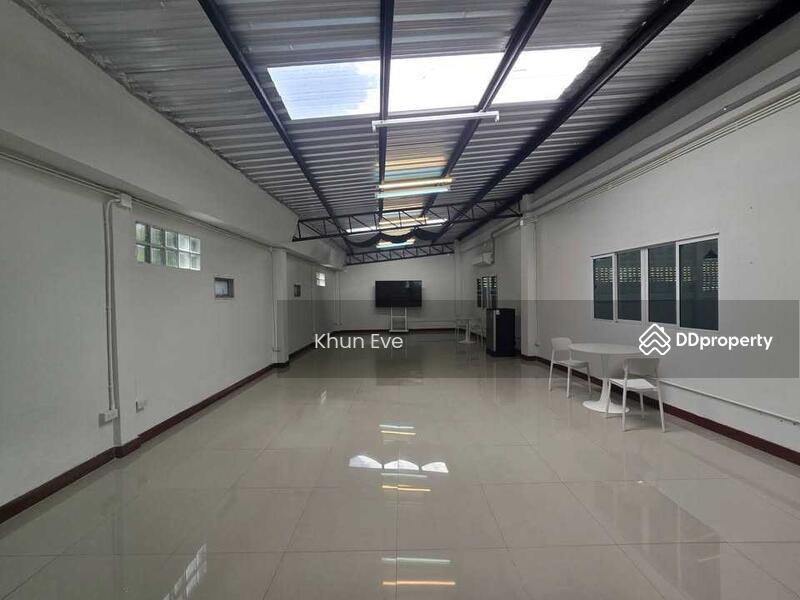 For Rent - Warehouse with office for rent on Soi Lat Phrao 38 (SPSEVE1125), Bangkok