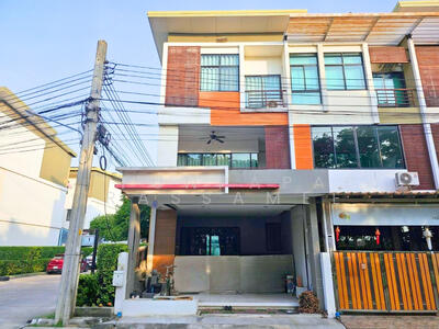 ขาย - Sixnature Kalapaphruek : ซิกเนเจอร์ กัลปพฤกษ์, กรุงเทพ