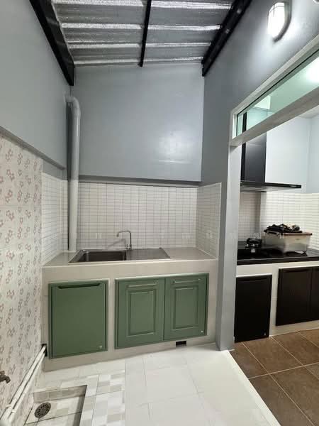 ให้เช่าบ้านลาดพร้าว 71 ตกแต่งใหม่, กรุงเทพ, ลาดพร้าว, กรุงเทพ, 156 ตร.ม., ทาวน์เฮ้าส์ ให้เช่า, โดย เฌอณิษฐา นิติวัชญ์วาณิช, 60103276 - DDproperty.com