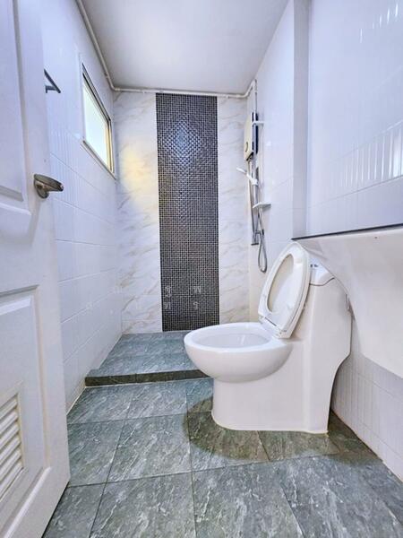 For Rent - แม็คโคร บางบอน 1.7 กม. ให้เช่าคฤหาสน์ บ้านเดี่ยวหรู 2 ชั้นหรูหรา เอกชัย96-104 -วงแหวน 7-11 100ม., Bangkok