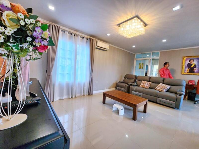 ให้เช่า - แม็คโคร บางบอน 1.7 กม. ให้เช่าคฤหาสน์ บ้านเดี่ยวหรู 2 ชั้นหรูหรา เอกชัย96-104 -วงแหวน 7-11 100ม., กรุงเทพ