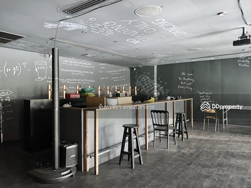 For Rent - Premium 279 sqm Restaurant/Cafe Space with High Ceilings, Bangkok