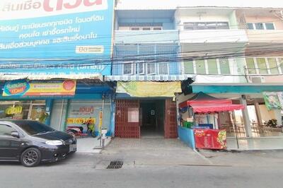 ขาย - ขายอาคารพาณิชย์ 3 ชั้น เนื้อที่ 18ตรว.ซอยเจริญราษฎร์ 7 พระราม 3 บางคอแหลม ตกแต่งใหม่, กรุงเทพ