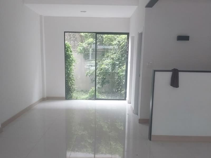 ขาย - นอกโครงการประเวศ, กรุงเทพ