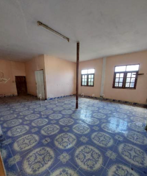 Land and Building for Sale in Ban Klang, Mueang Nakhon Phanom District, Nakhon Phanom Province, Nakhon Phanom, 19 ถนนบ้านกลาง-บ้านบึงหล่น, Ban Klang, Muang Nakhon Phanom, Nakhon Phanom, , 2,000 sqm, Retail Space For Sale, by คุุณวานิสา ตโนภาส, 60103844 - DDproperty.com