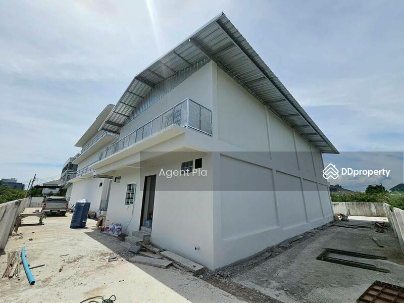 For Rent - Newly renovated Commercial Buildings for Rent – 2 Units (SPSP620), Bangkok