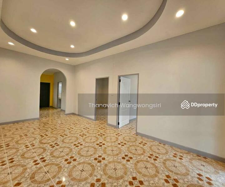 For Sale - 3-Bedroom House, Prachuap Khiri Khan